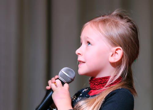庄重大气甜美的女生名字