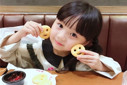 除夕出生的女孩取名 好听的名字分享