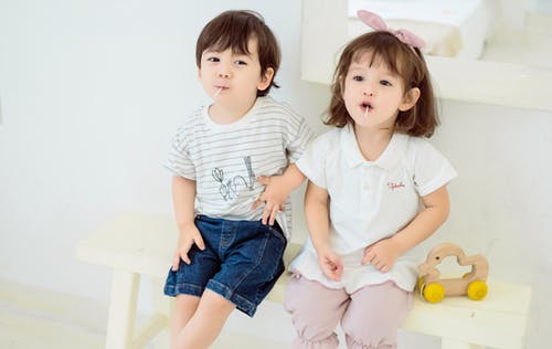 姓钟名字集女孩唯美最旺严选龙年