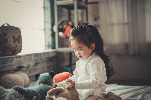 带莞的女孩名字及寓意