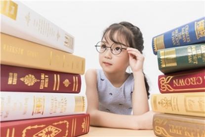 姓包女孩名字好听时尚,姓包女孩名字