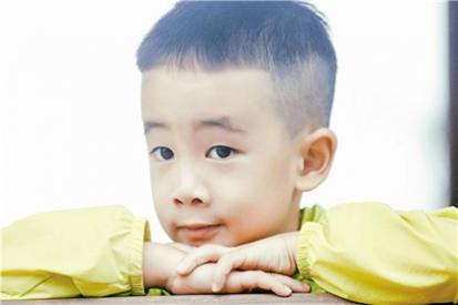 董姓氏取名字大全，董姓取名字好听的名字男孩名字