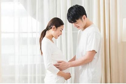 何姓男孩取名怎么取，何姓男孩取名字