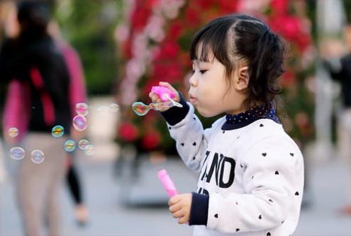不俗气寓意的贾姓女孩的名字