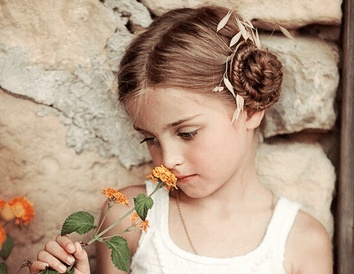 姓祝带晨字女孩取名字